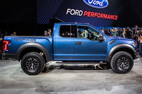 The New Ford F 150 Raptor Brings Ecoboost V6 To Party