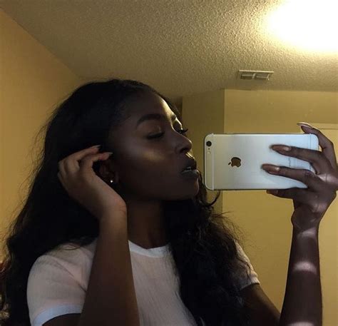 Pin By Patty P On B E A U T Y Black Beauties Mirror Selfie Ex Gf