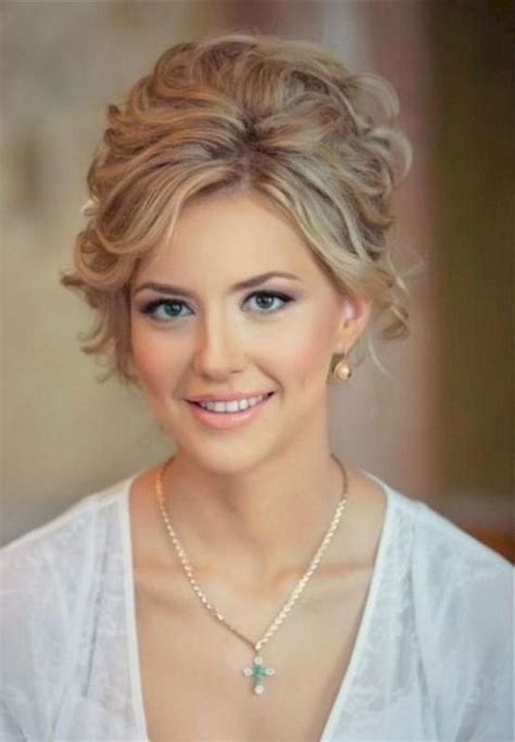 Trends Cute And Romantic Hairstyle Ideas For Wedding 14 Romantic