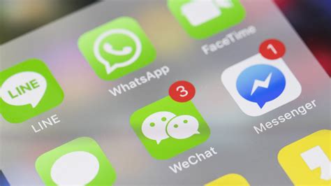 Tech Companies Race To Build Rich Messaging Platforms Like Imessage Whatsapp