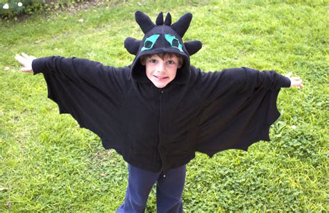 Lots Of Homemade Halloween Costume Ideasalot Of Cute Ones Dragon