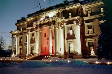 The Beautiful Vanderbilt Mansion In Winter Located In The Hudson River