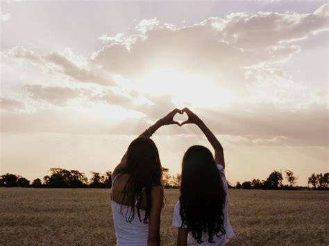 Best Friends Friends Peace And Sunset Image 197542 On