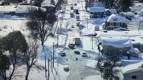 Buffalo Ny Snow Storm Death Toll Rises To 37 As National Guard Goes