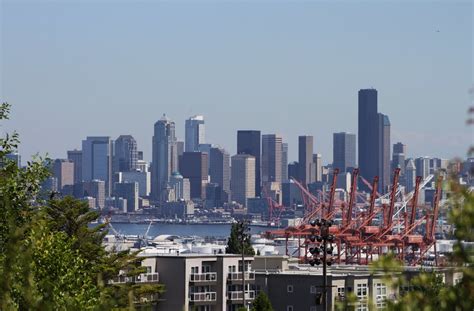 Seattle Skyline From Rotary Viewpoint West Seattle Flickr
