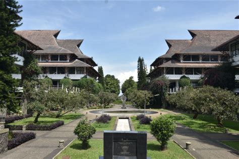 7 Top Universities In Indonesia For International Students
