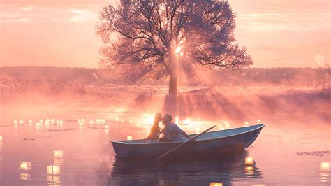 Romantic Couple Boat Hd Love 4k Wallpapers Images