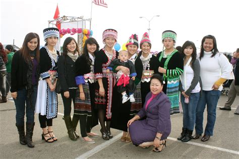 the-m-xiong-family-hmong-new-year-in-fresno,-ca
