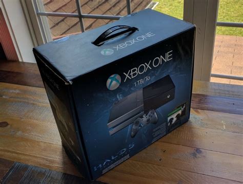 New Xbox One 1tb Halo 5 Limited Edition Console System Factory Sealed