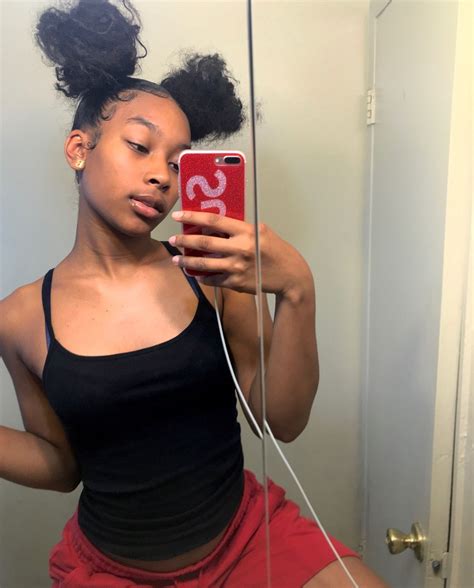 We brings you the best curly hairstyles from natural from cute, trendy, even baddie, slayed edges curly hair on instagram, youtube, twitter, v.v. Follow: @Tropic_M for more ️ Instagram:@glizzypostedthat💋 ...