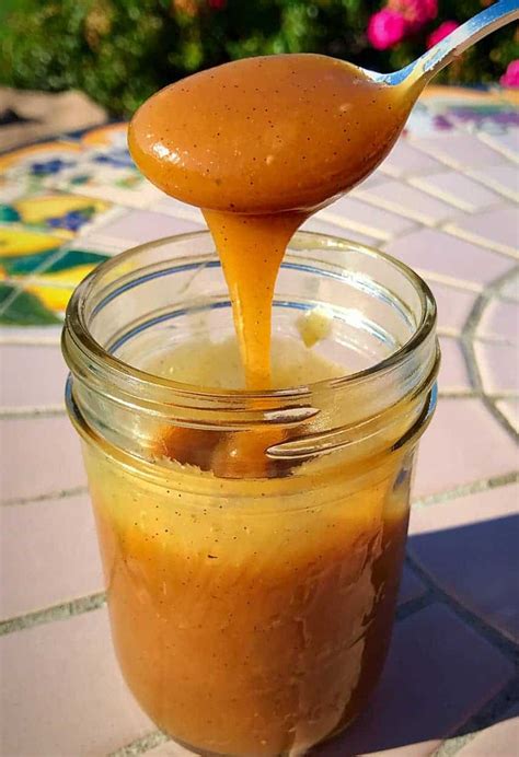 Vegan Paleo Minute Caramel Sauce Recipe