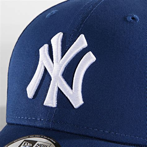 New Era Casquette Baseball 940 League Basic New York Yankees Bleu Roi