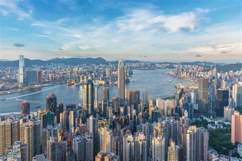 Hong kong, hong kong time is 15 hours ahead of pdt. Hong Kong fund managers see profits ahead | The Asset