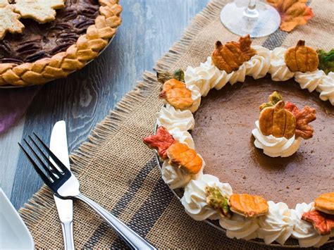 i spy your thanksgiving pie 10 bakeries that take dessert off your plate