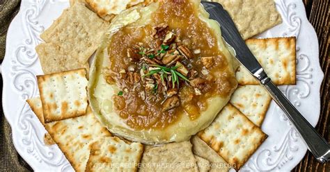 Instant Pot Baked Brie And Apple Appetizer