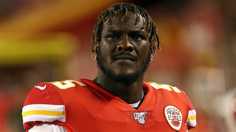 Frank Clark injury update: Chiefs pass rusher (neck) out 