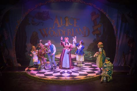 Alice In Wonderland Stage Show Review