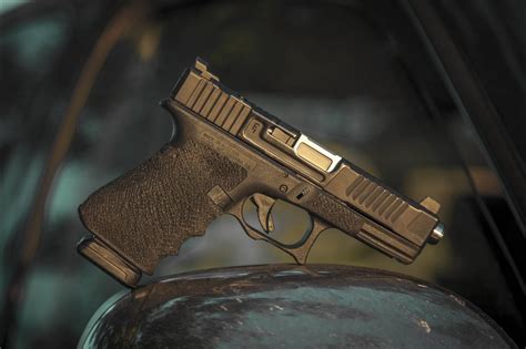 100 Glock Wallpapers