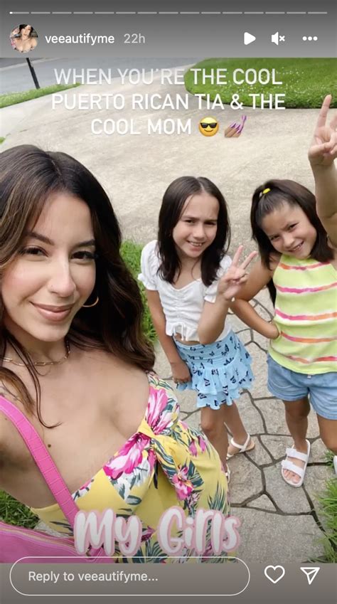 Teen Mom Star Vee Rivera Stuns In A Strapless Dress For An Adorable Selfie With Daughter Vivi 6