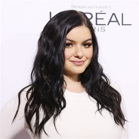 ariel winter shows off her curves in two super hot bikinis