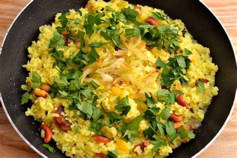 Find out everything you need to know about cooking rice including how to prepare rice, how much rice per person and *how can i add flavour to my rice? How to Make Rice Pilau: 10 Steps (with Pictures) - wikiHow