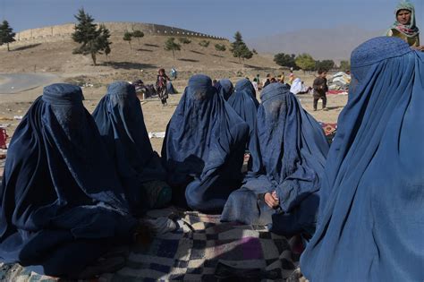 Taliban Says Burqa Not Mandatory For Women Hijab Is Inquirer News