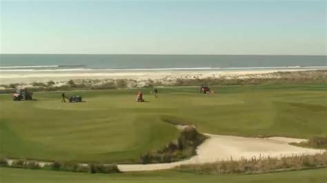 Kiawah is a sea island, or barrier island, on the atlantic coast of the united states. Kiawah Island Golf Resort Live Beach Cam - HDBeachCams
