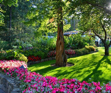 The butchart gardens has received a rating of 5.0 out of 5 bones by 1 canine critic on bringfido. The Butchart Gardens - Victoria, Canada - Visiting in the ...