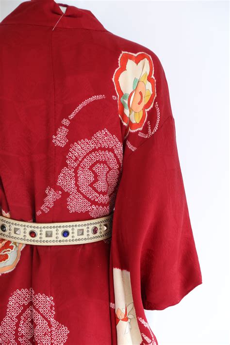 Vintage Red Silk Japanese Kimono 50s Cherry Blossom Print Short