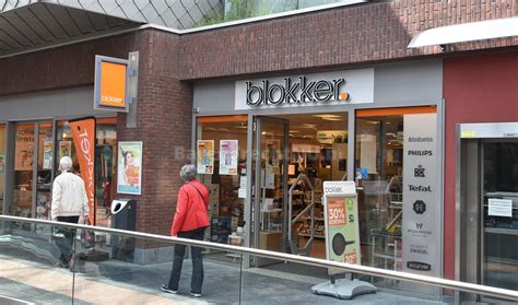 Winkel seslendirme hazır kablo grubu. 12 april: Feestelijke opening van vernieuwde winkel ...