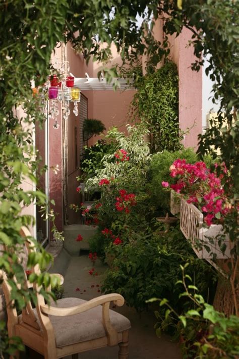 35 Balcony Garden Ideas For Small Apartment Unique Balcony And Garden Decoration And Easy Diy Ideas