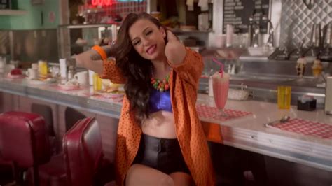 Скачать Cher Lloyd Want U Back клип бесплатно