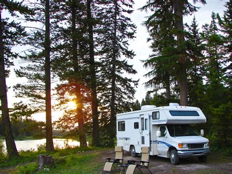 Reasons You Should Go Off The Grid With Rv Camping