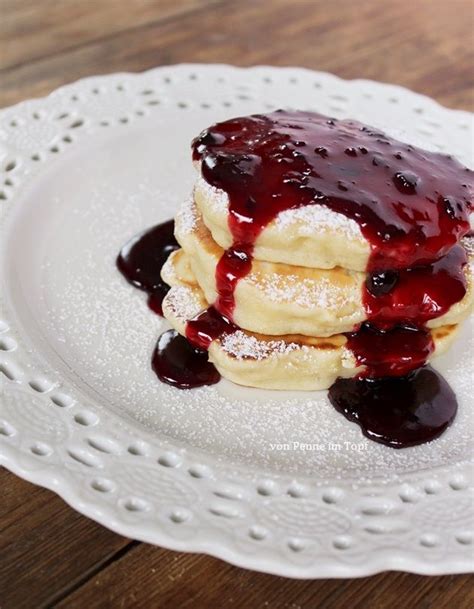 Check spelling or type a new query. Hefe-Pfannkuchen mit warmer Marmelade | Rezepte, Kuchen ...