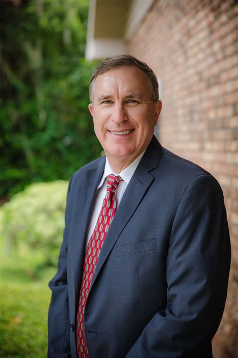 Ocala Dentist | Lawrence J. Sutton, DDS | Implantologist