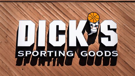 Dicks Sporting Goods Kicks It In Third Quarter Shares Surge Thestreet