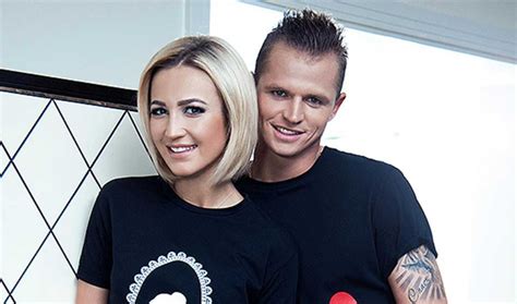 Ольга Бузова и Дмитрий Тарасов официально развелись фото