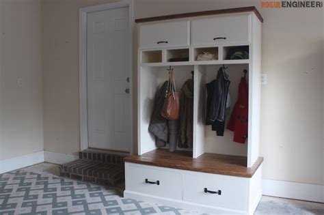 Diy Mudroom Lockers With Bench Mudroom Diy Entryway Locker With