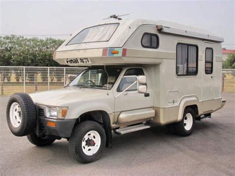 Weitere ideen zu wohnmobil, campingbus ausbau, campingbus. Now THIS is a Toyota camper. 4WD HILUX. - Camper Wiz