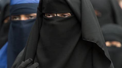 What Is The Difference Between A Burka Hijab And Niqab Lbc