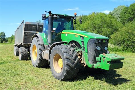 The Wheel John Deere 8530 Tractor With The Trailer Editorial Image