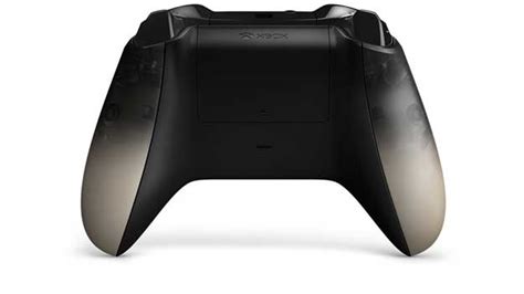 Microsoft Outs Stealthy Translucent Phantom Black Xbox One Wireless