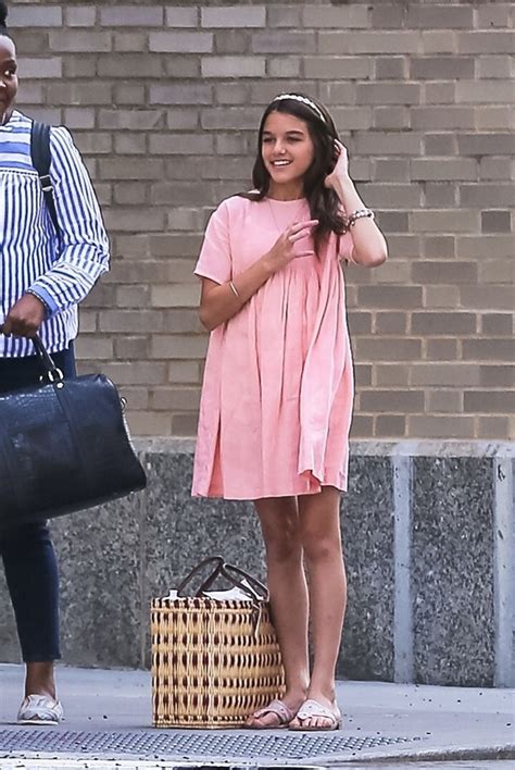 Suri cruise breaking news, photos, and videos. Suri Cruise Wears Peach Dress On Outing In NYC — Pic ...