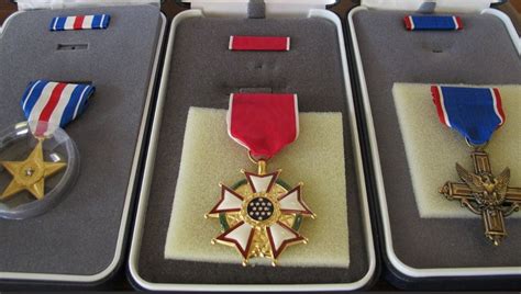 Medal Of Honor Recipient Shuns Spotlight Medal Of Honor Medal Of