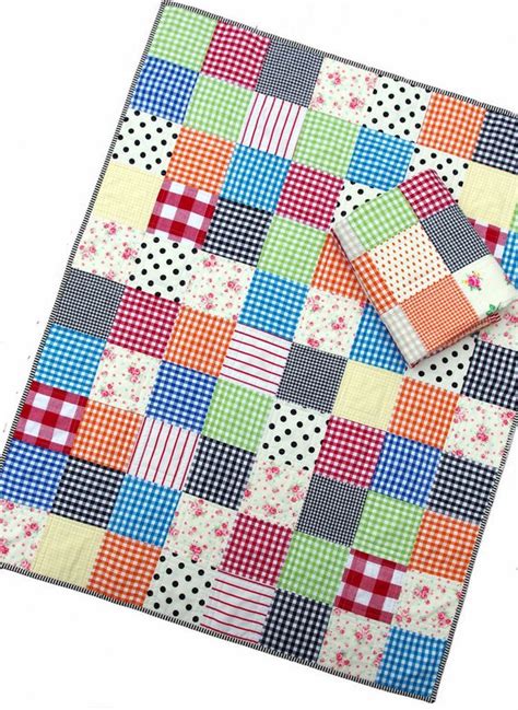 Gingham Baby And Toddler Quilt