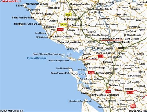 Des services de proximité pour vous accompagner dans vos démarches. Holiday Gites, Vendee, Loire Valley, France, Heated ...