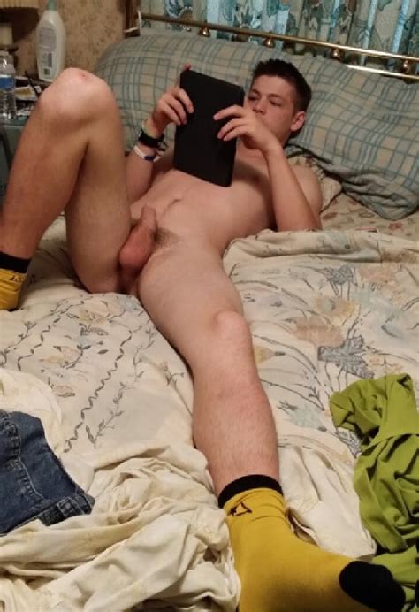 Roommates Nude Pics My Xxx Hot Girl