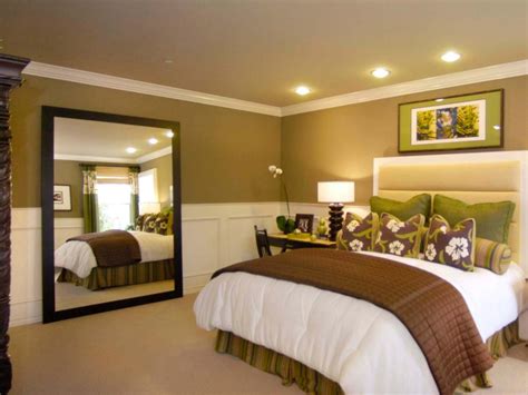 Stylish Ways To Decorate With Mirrors In The Bedroom Hgtv