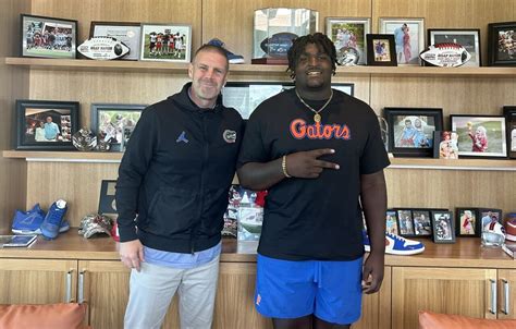 Four Star Texas Dl Signee Dantre Robinson Commits To Florida In All