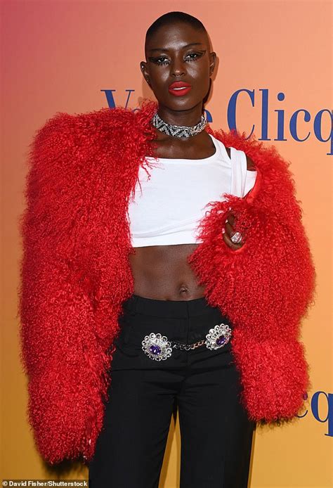 Jodie Turner Smith Shows Off Her Washboard Abs In A Crop Top While